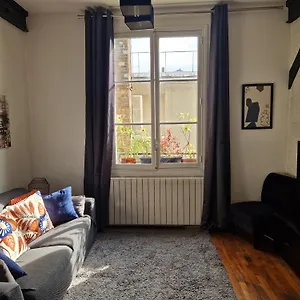 We Loft Bed & Breakfast Paris